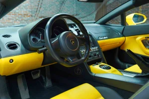 Lamborghini Gallardo Luxury Car Dealership in UAE