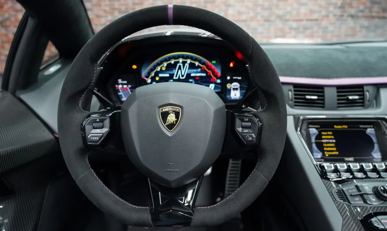 Buy Aventador SVJ Roadster in Dubai