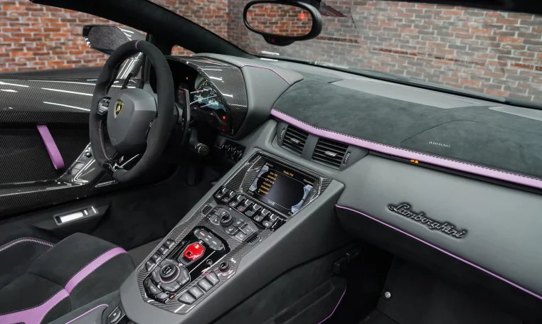 Buy Aventador SVJ Roadster in UAE