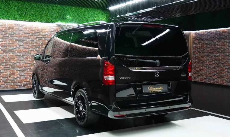 Mercedes V 300 D for Sale in Dubai