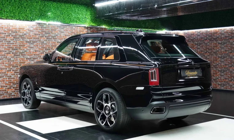 Rolls Royce Cullinan Car for Sale in Dubai