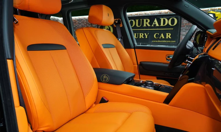 Rolls Royce Cullinan dealership