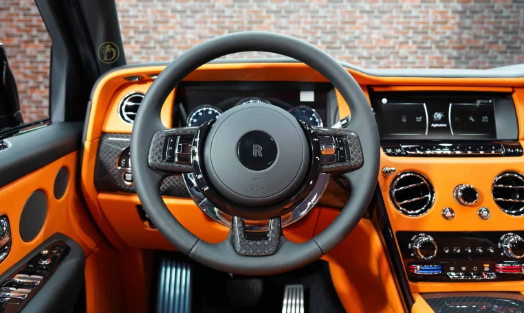 Rolls Royce Cullinan luxury car UAE