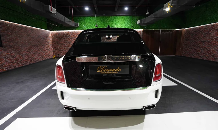 Buy Rolls Royce Phantom Novitec exotic car
