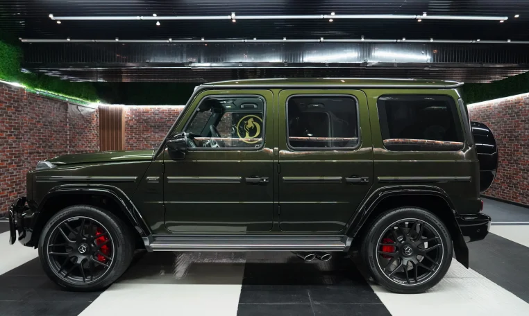 Mercedes-Benz G-Class AMG Double Night Package in Olive Green for Sale in Dubai