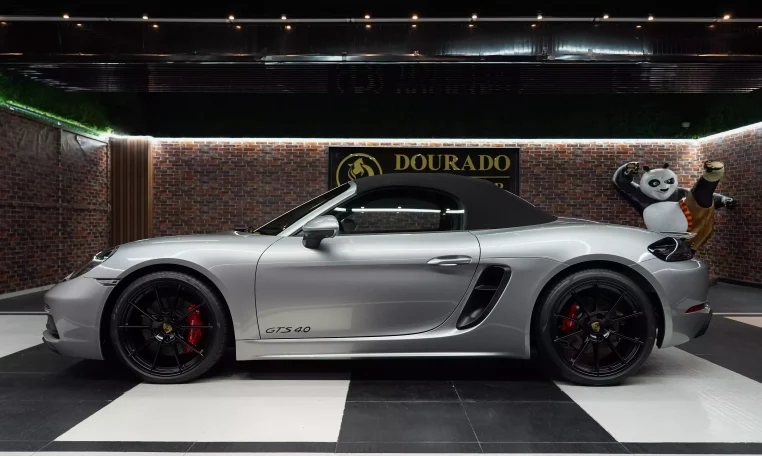 Porsche 718 Boxster GTS Luxury Car for Sale in Dubai