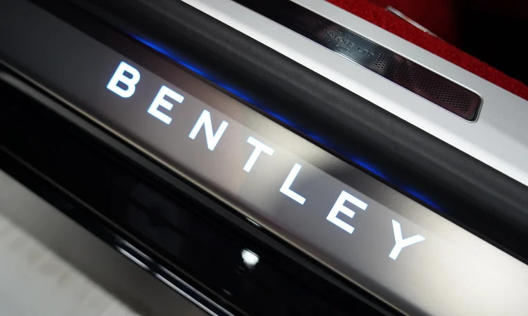 Bentley Flying Spur Luxury Car Dealers Dubai UAE