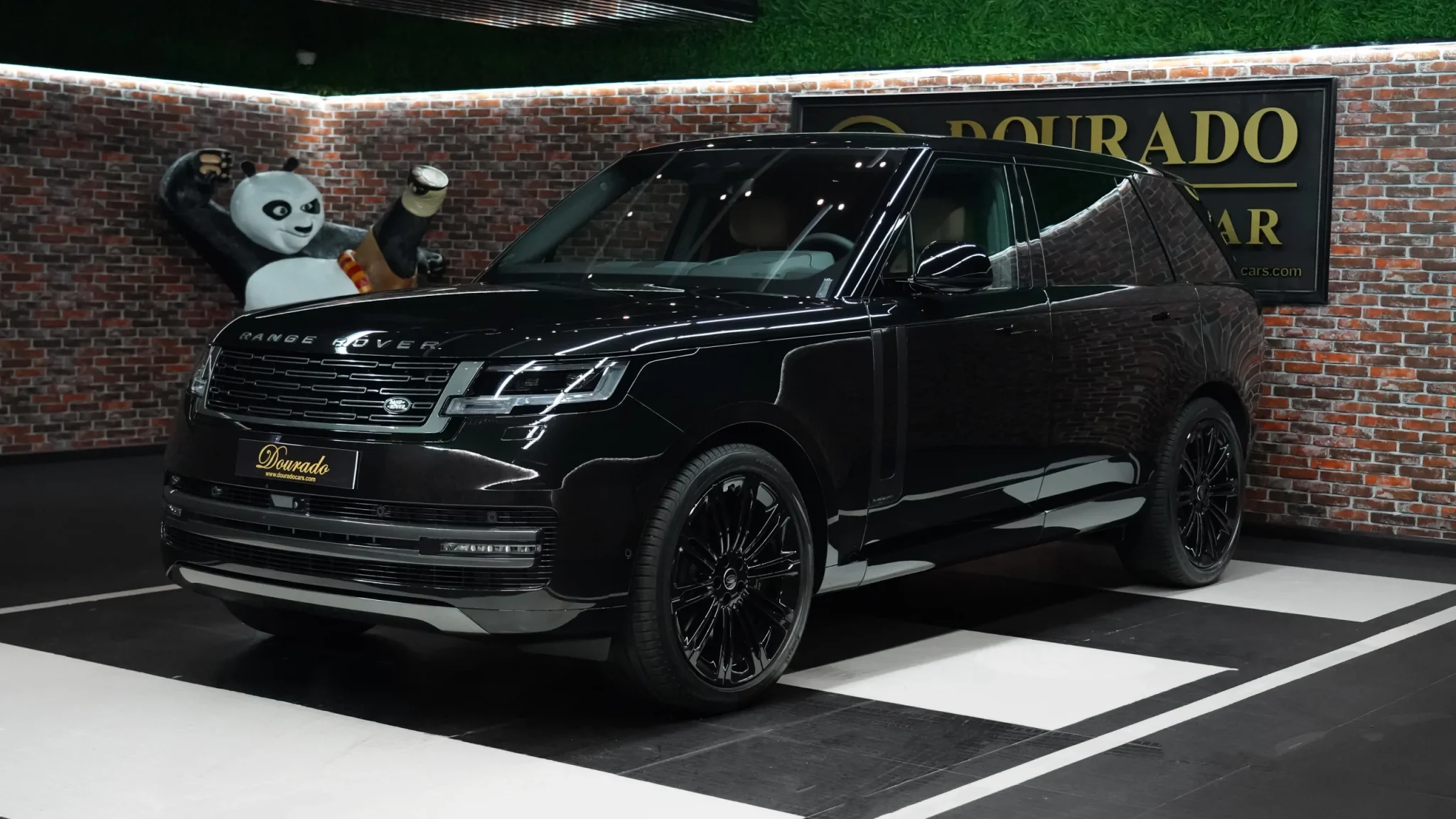 Range Rover Super car for sale in UAE