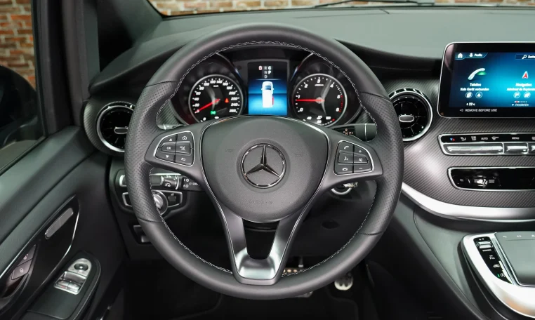 Buy Mercedes-Benz V-300 (LWB) in Dubai UAE