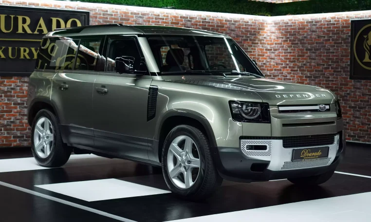 BUY 2023 Land Rover Defender P400 SE Luxury in Elegant Green