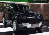 2023 Land Rover Defender 110 P400 SE in Black Luxury car