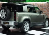 2023 Land Rover Defender P400 SE Luxury in Elegant Green for sale in Dubai