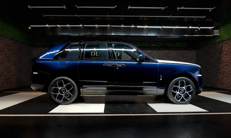 Buy Rolls Royce Cullinan Blue in Dubai UAE