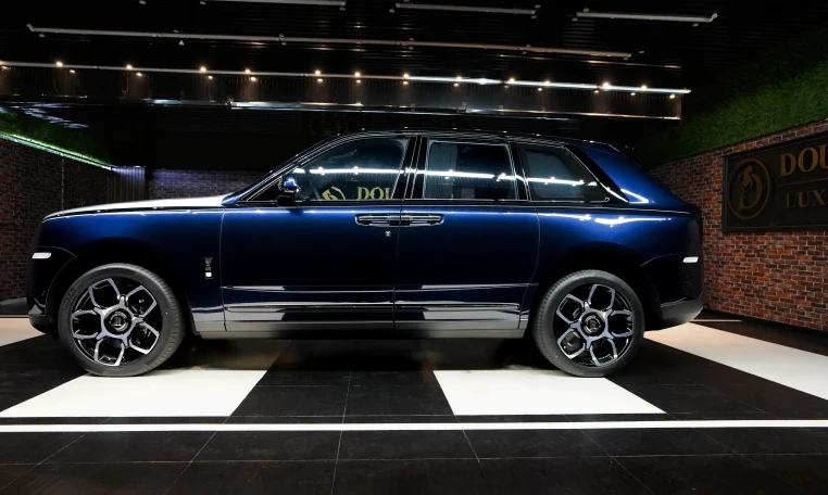 Buy Rolls Royce Cullinan Blue in UAE