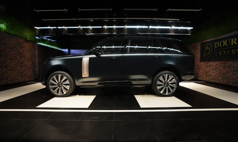 Range Rover Autobiography in Green supercar for sale