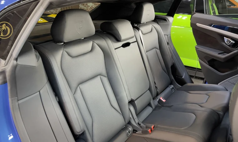 Lamborghini URUS Blue for Sale in Dubai