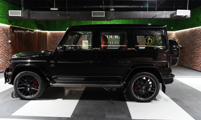 MERCEDES G-63 AMG Dealership in UAE