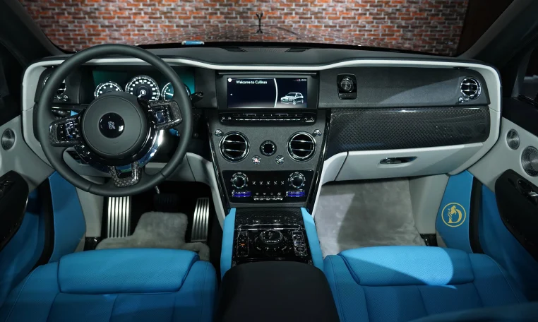 Rolls Royce Cullinan Black Badge Dealership in UAE