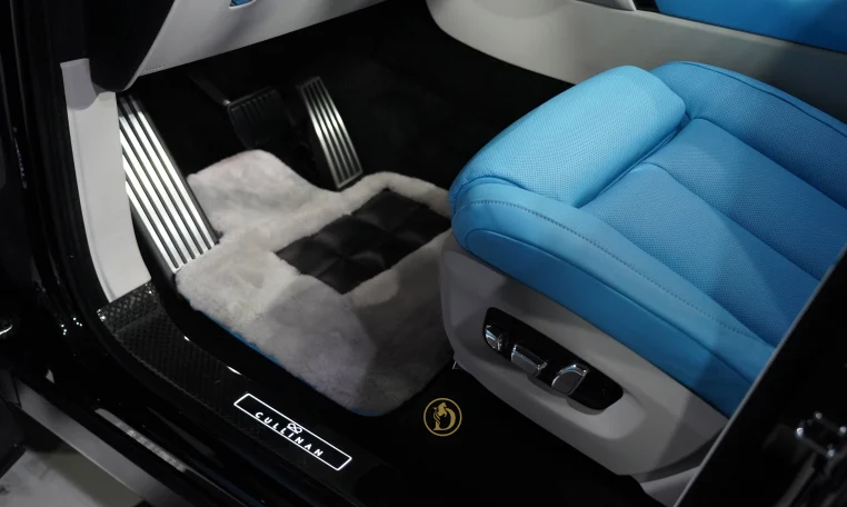 Rolls Royce Cullinan Black Badge Dealership