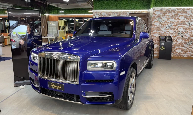 Rolls Royce Cullinan 2019 in Blue Dealership in Dubai