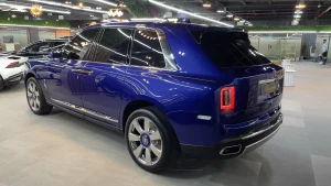 Rolls Royce Cullinan 2019 in Blue Car Dealership in Dubai