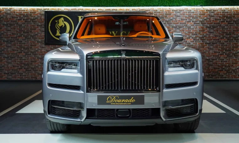Rolls Royce Cullinan Grey Metallic Super Car for Sale in Dubai