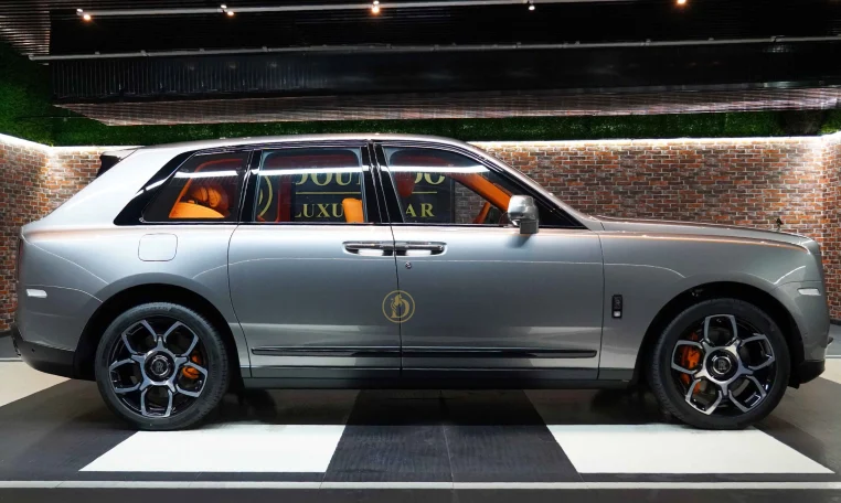 Rolls Royce Cullinan Grey Metallic Exotic Car for Sale in Dubai