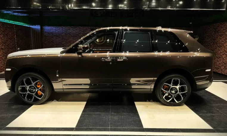 Rolls Royce Cullinan Black Badge for Sale in Dubai