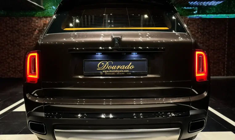 Rolls Royce Cullinan Black Badge Car for Sale in UAE