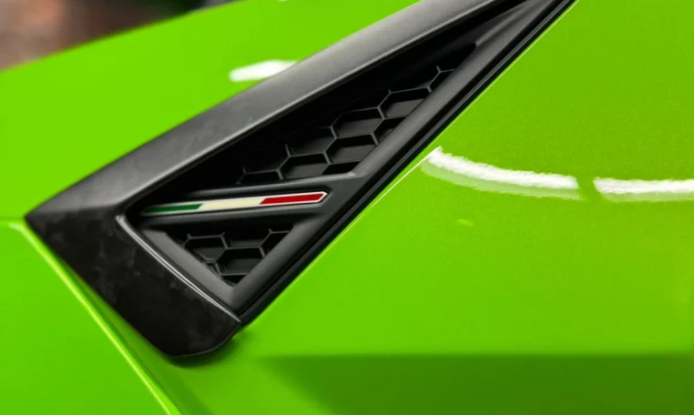 Lamborghini Urus Novitec Green Dealership in UAE