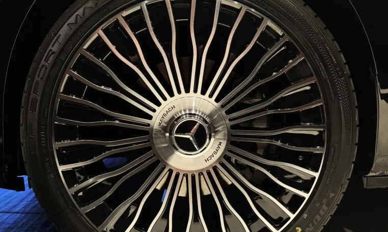 Mercedes Maybach V CLASS for Sale in Dubai