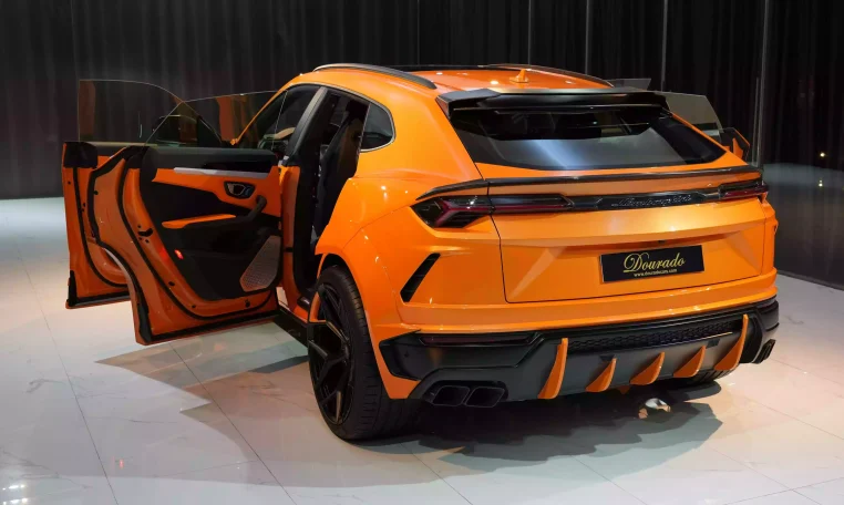 Lamborghini Urus Novitec Orang For sale in Dubai