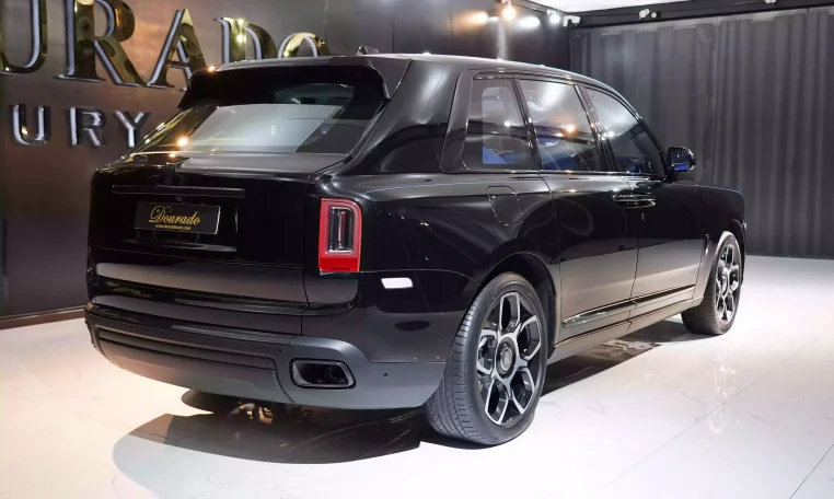 Rolls Royce Cullinan Black Badge Super Car for Sale in Dubai