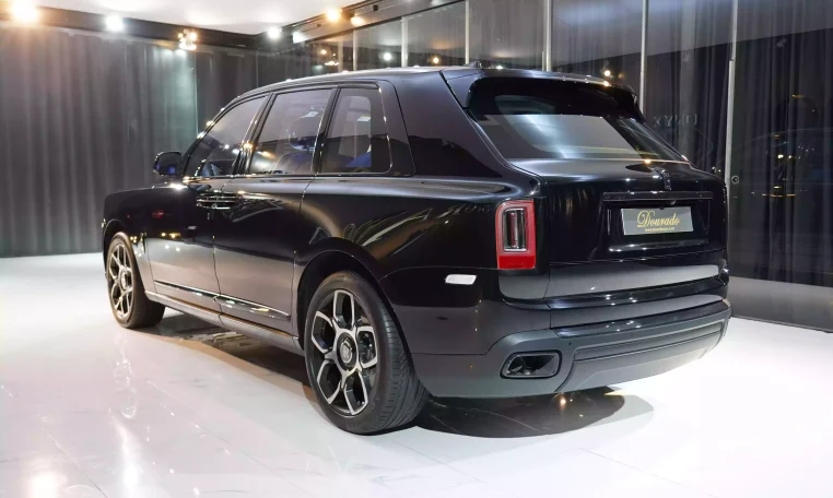 Rolls Royce Cullinan Black Badge Luxury Car for Sale in Dubai