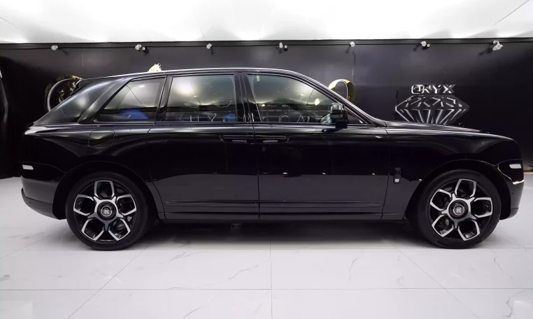 Rolls Royce Cullinan Black Badge Car Dealership in Dubai