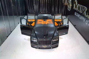 Rolls Royce Cullinan in Diamond Black for Sale in UAE