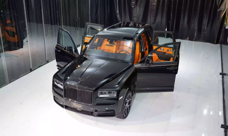 Rolls Royce Cullinan in Diamond Black Car for Sale in UAE