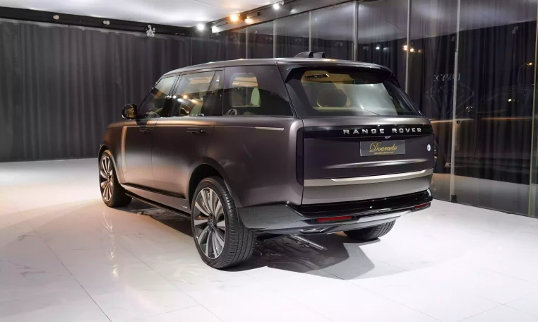 Range Rover Autobiography SV LWB P530 Dealership