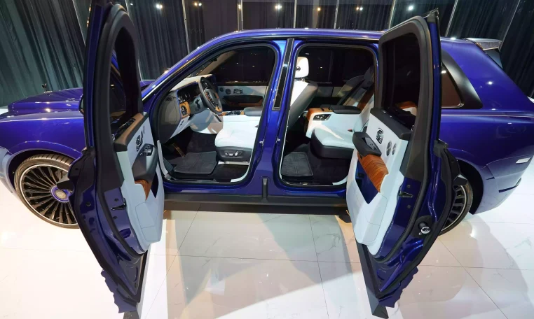 Rolls Royce Cullinan Salamanca Blue Exotic Car Dealership in Dubai