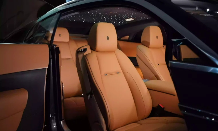 Buy Rolls Royce Wraith Onyx in Dubai