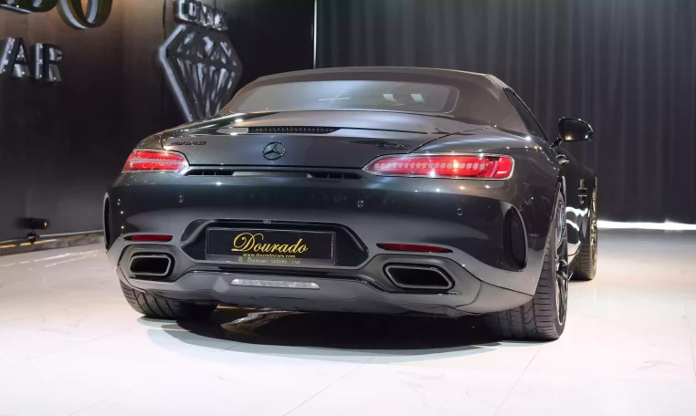 Mercedes-AMG GT C Roadster Super Car for Sale in Dubai