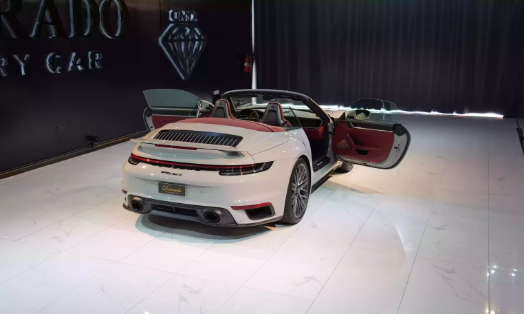 Porsche 911 Turbo S Car for Sale in Dubai