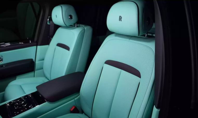 Buy Rolls Royce Cullinan Onyx Concept in Diamond Black & Interior Mint Green in Dubai