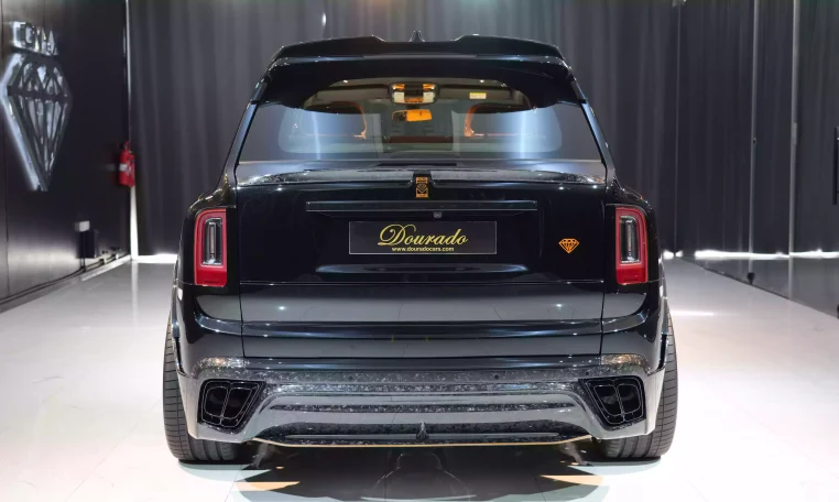 Rolls Royce Cullinan Onyx Concept in Diamond Black Luxury Car for Sale in Dubai UAE