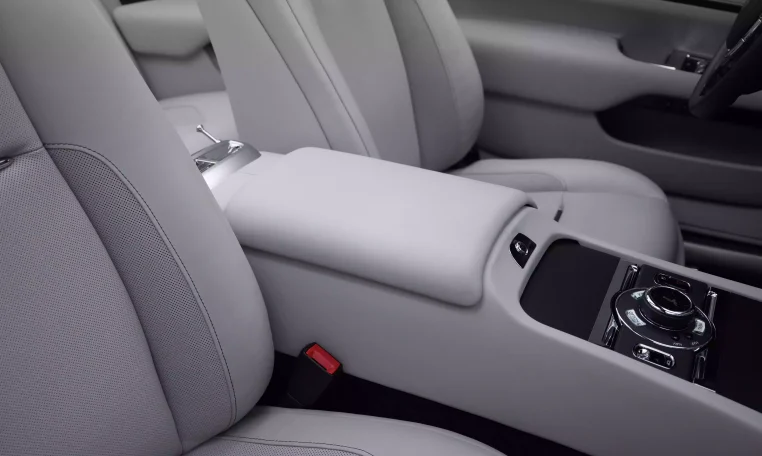 Buy Rolls Royce Dawn Super Car in UAE