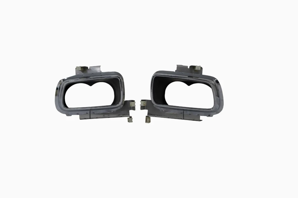 Rolls Royce Cullinan LH RH Exhaust Tail Pipe Tip Silver OEM 7448701 7448702 for sale in dubai