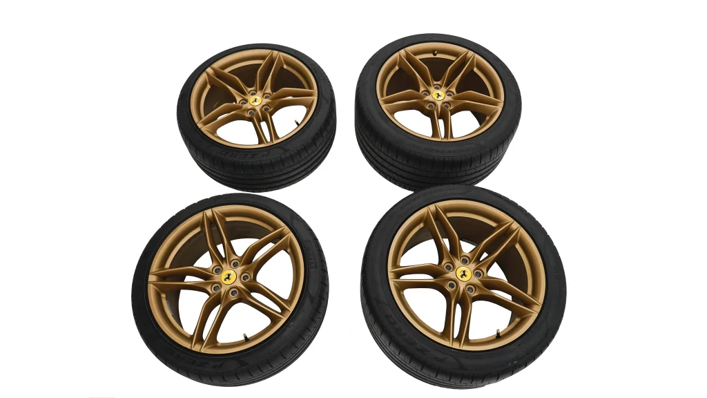 Ferrari 812 Tyres (Pirelli) + Rims Set Bronze OEM 324158 324159 for sale in dubai