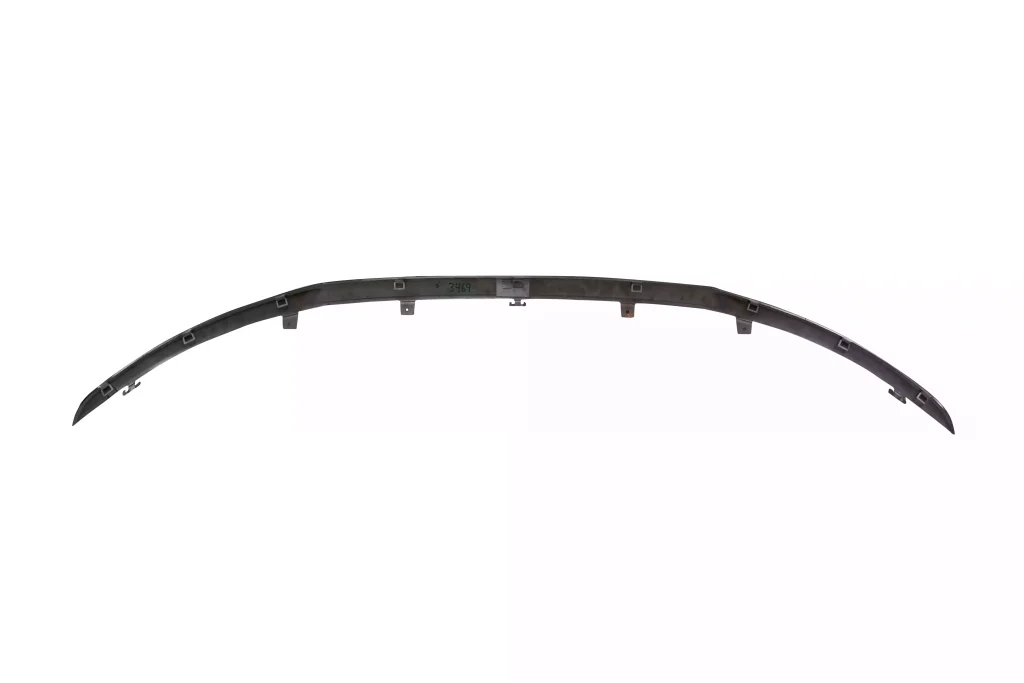 ROLLS ROYCE PHANTOM Front Bumper Trim Molding Silver II Metallic OEM 51119854571 for sale in dubai -0