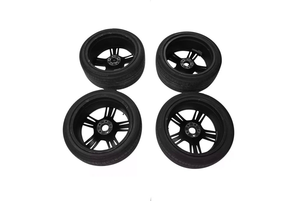 ROLLS ROYCE WRAITH DAWN GHOST 21″ Factory Wheels Black for sale in Dubai 01