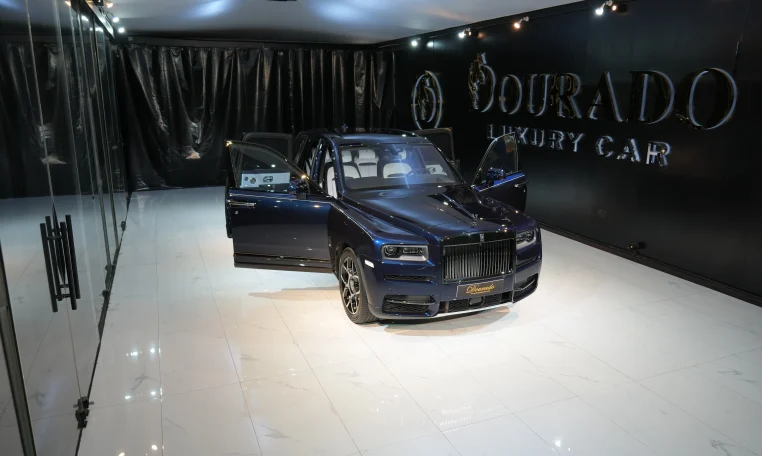 Rolls Royce Cullinan Black Badge in Blue Midnight Sapphire for sale in Dubai